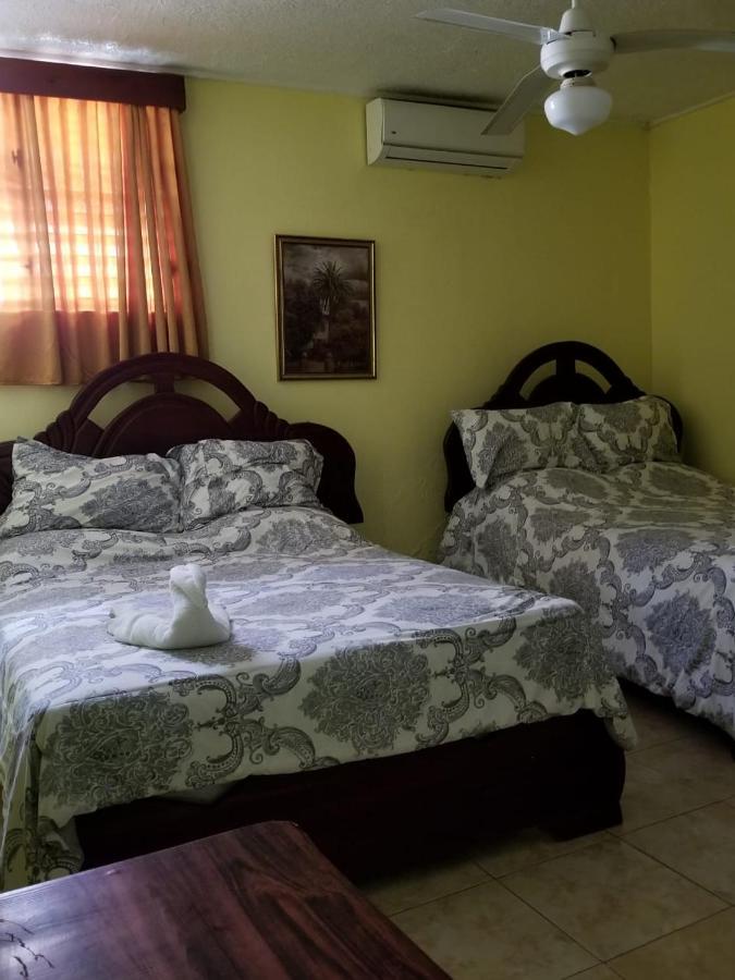 Hotel Victoriano Πουέρτο Πλάτα Εξωτερικό φωτογραφία